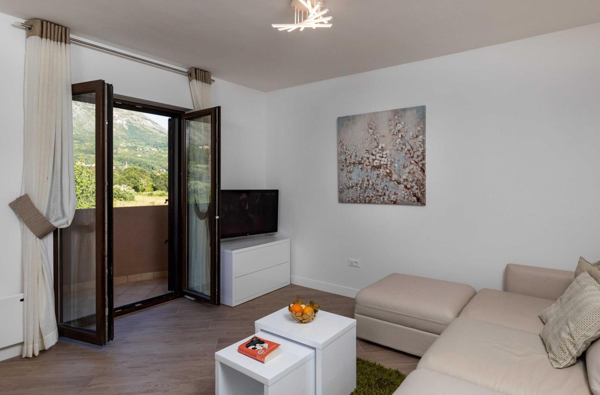 Apartments Setemana Mlini Bilik gambar